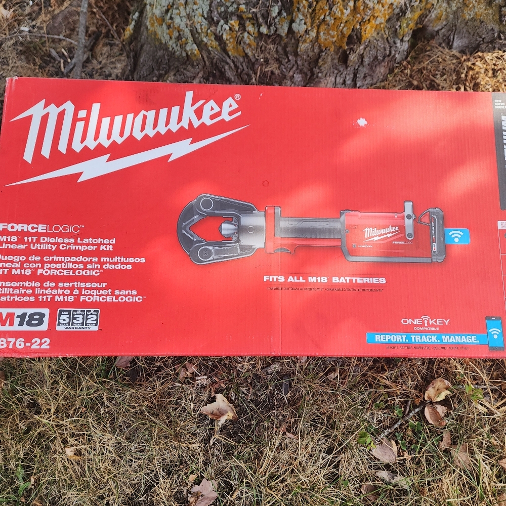 Milwaukee Linear Crimper Combo